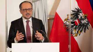 وزير خارجية النمسا يدعو القوى السياسية فى كازاخستان الى ضبط النفس
