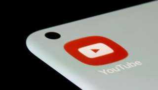 ”يوتيوب“ يعلن حظر قنوات تمولها الحكومة الروسية