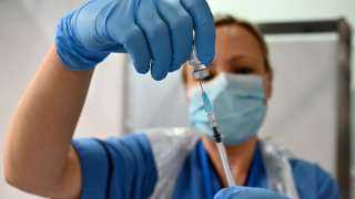 الصحة تكشف المتوسط اليومي لعدد الإصابات بفيروس كورونا