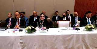 وزيرة الصناعة تشارك في فعاليات اجتماع وزراء التجارة العرب