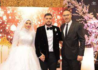 رئيس حزب ”المصريين” يهنئ الإعلامي محمد سعيد بالزفاف السعيد