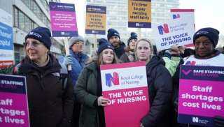 إضراب أكثر من 7 آلاف ممرض وممرضة فى مدينة نيويورك الأمريكية
