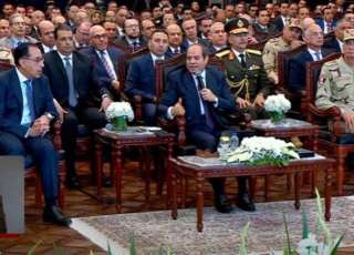 ”السيسي“: لن نسمح لأحد أن يعبث بعقول شبابنا