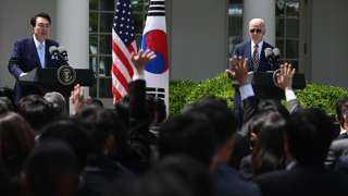 الرئيس الأمريكي يوجه تحذير شديد اللهجة لكوريا الشمالية بشأن الأسلحة النووية