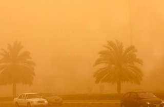 الأرصاد الجوية تطالب المواطنين بالابتعاد عن الأشجار ولوحات الإعلانات حتى السبت