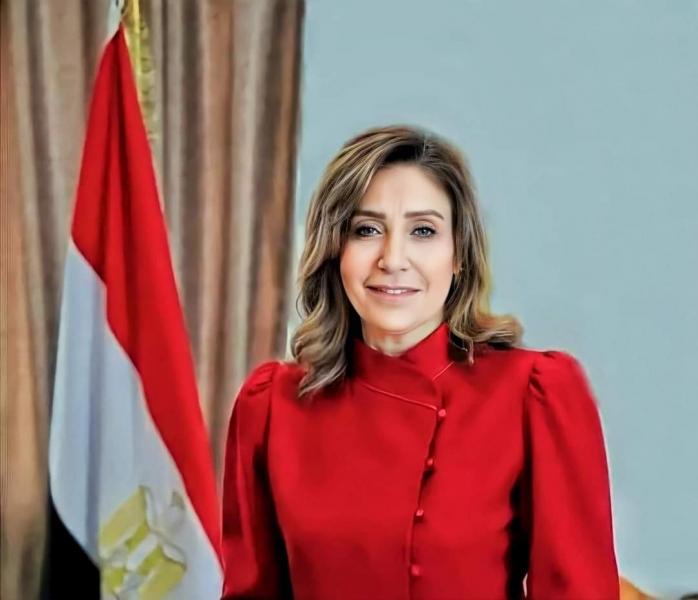 الدكتورة نيفين الكيلاني