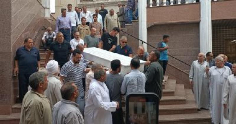 المئات يشيعون جثمان الدكتور سعد الدين إبراهيم بمسقط رأسه بالدقهلية