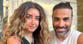 هنا الزاهد تعلن انفصالها رسميا عن أحمد فهمى بعد زواج 4 سنوات