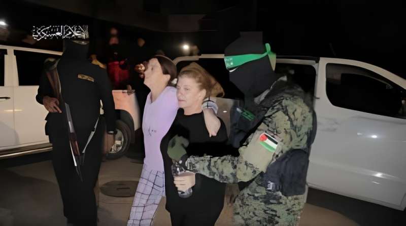 حماس تعلن إطلاق سراح محتجزتين روسيتين بطلب من بوتين
