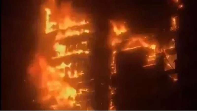 اندلاع حريق في مستشفى غاندي بطهران