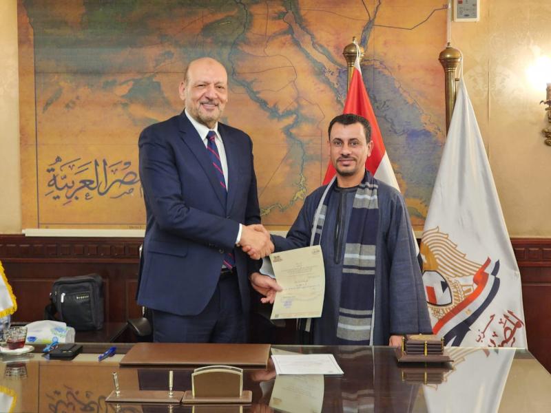علي صلاح علي أمينًا عامًا لحزب ”المصريين“ بأسيوط