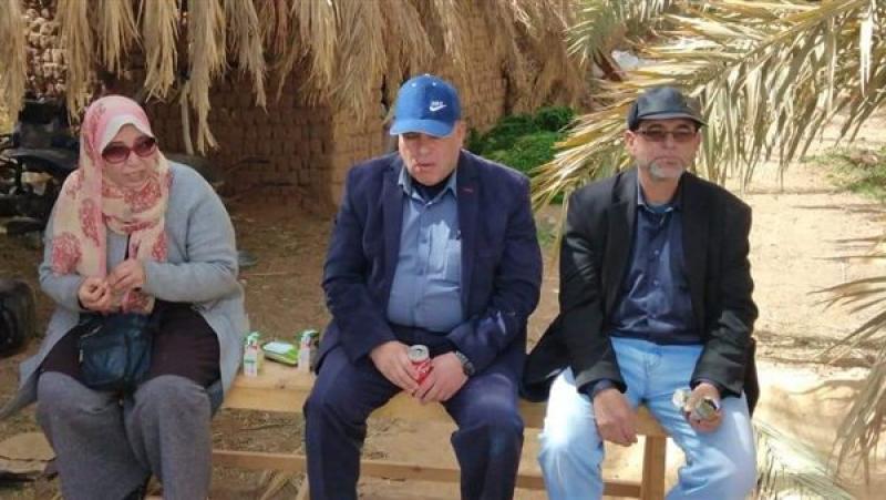 جاتب من الندوات