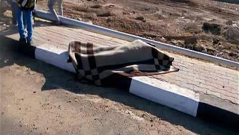 مصرع مواطن صدمته سيارة بطريق "القاهرة