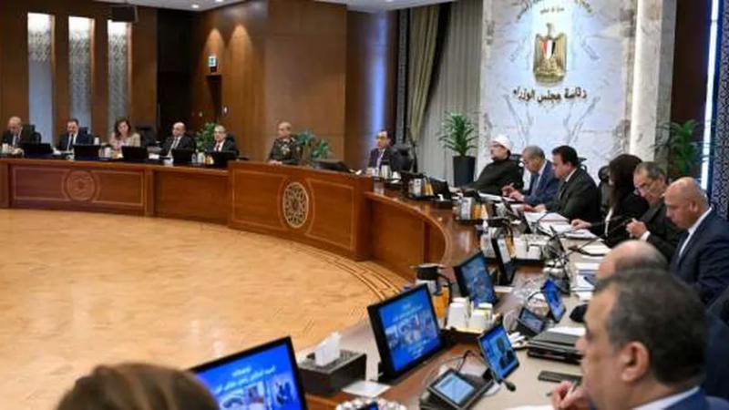 رئيس مجلس الوزراء