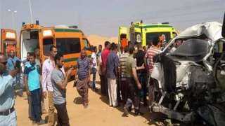 النيابة تُحقق في مصرع 5 أشخاص إثر تصادم سيارتين على الطريق الإسماعيلية الصحراوي