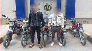القبض على مُتهمين بسرقة الدراجات النارية في دار السلام