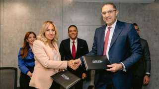 بنك أبوظبي التجاري يوقع اتفاقية شراكة مع فيزا لدعم جهود التحول الرقمي
