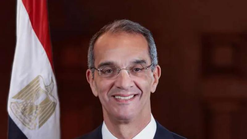 عمرو طلعت وزير الاتصالات وتكنولوجيا المعلومات