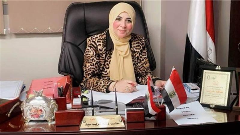 الدكتور هالة غريب