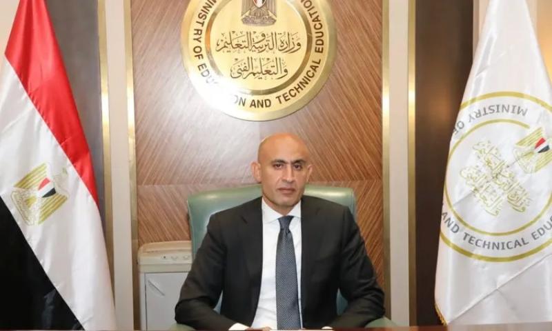 الدكتور محمد عبد اللطيف وزير التربية والتعليم الجديد