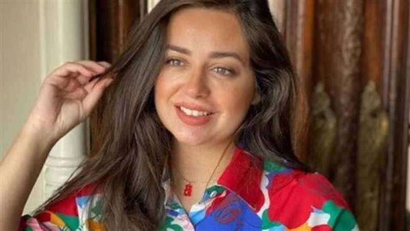 الفنانة هبة مجدي