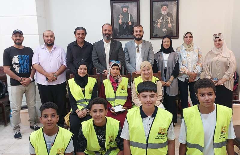 حزب ”المصريين” ينظم القافلة الطبية المجانية التاسعة بالبحر الأحمر