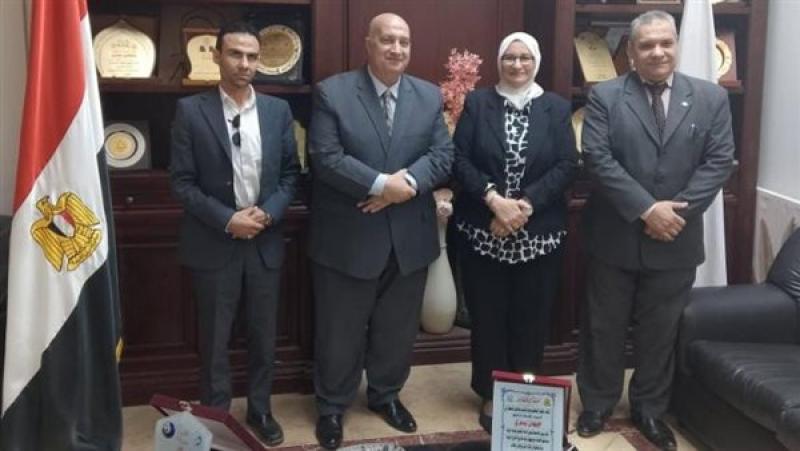 بوابة المصريين
