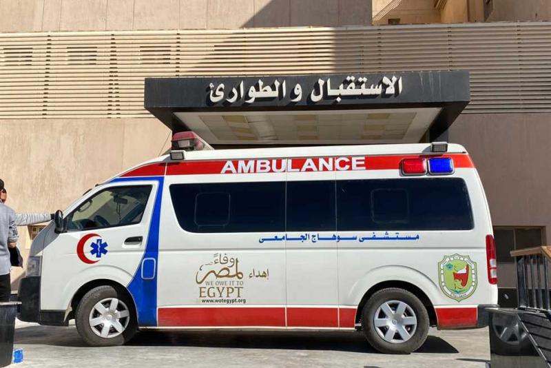 إسعاف مستشفى سوهاج الجامعى - صورة أرشيفية