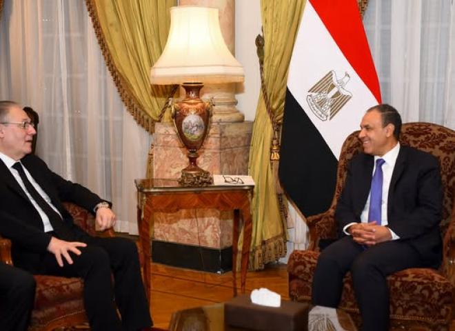 وزير الخارجية والهجرة يستقبل مساعد سكرتير عام الأمم المتحدة ومدير المكتب الإقليمى للدول العربية في برنامج الأمم المتحدة الإنمائي