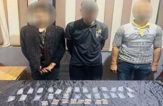 ظهرا في حالة عدم اتزان.. ضبط شخصين لركوب أتوبيس تحت تأثير المخدر بالقليوبية | فيديو