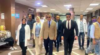 بحضور محافظ الإسكندرية.. مصر أكتوبر يسلم تاكسي جديد للسائق المتضرر من السيول