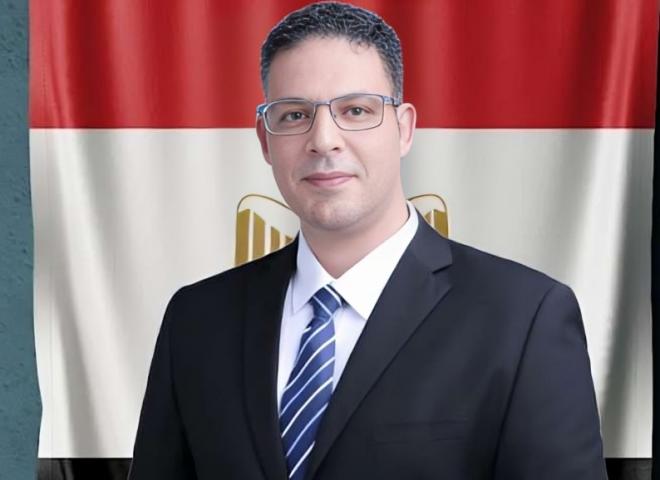 أمين خارجية ”المصريين“ يهنئ الرئيس السيسي والأمة الإسلامية بحلول عيد الأضحى المبارك