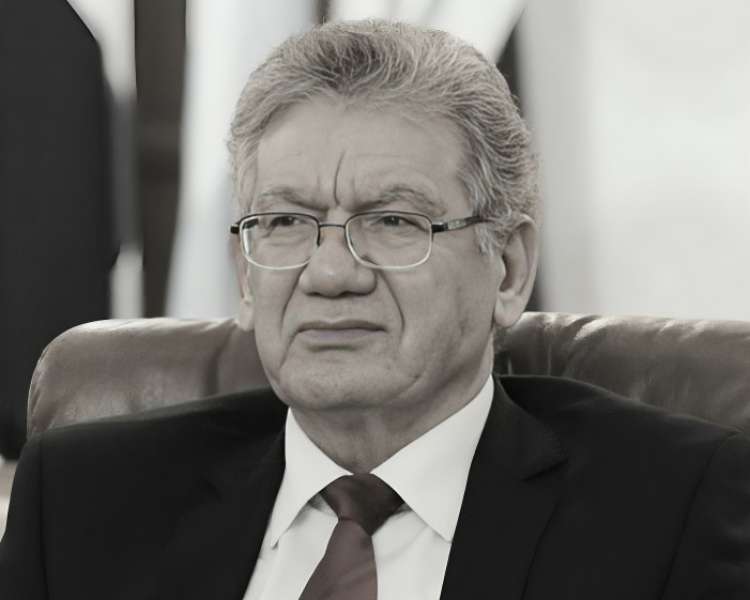 الدكتور خيري عبد الحميد