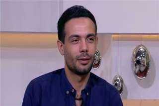 شريف إدريس ينجو من حريق بعمارته