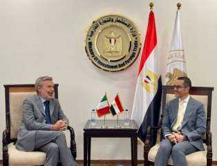 الخطيب يبحث زيادة الاستثمارات الإيطالية في مصر