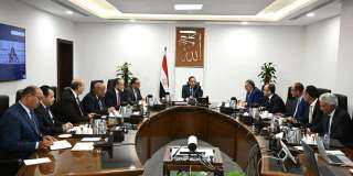 بعد هبوط الدولار.. الغرف التجارية تعلن عن تراجعات مرتقبة في الأسعار