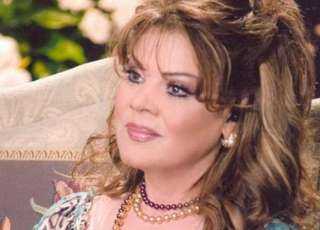 صفاء أبو السعود تشارك أولادنا افتتاح لوِّنها بالفرحة
