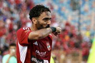 اتجاه في الأهلي لتحديد موقفه من عقد حسين الشحات
