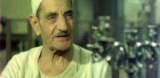 في ذكرى ميلاد عبد الوارث عسر.. ذهب للطبيب بسبب «أوديب».. ما القصة؟| صور وفيديو