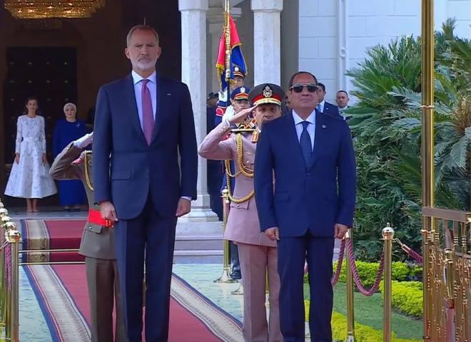 الرئيس السيسي: يتواجد في مصر ما يناهز 13 بعثة أثرية إسبانية