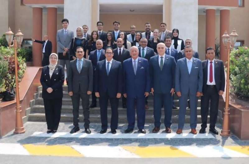 بوابة المصريين