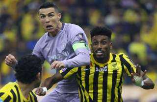 صدارة الدوري السعودي بين النصر والاتحاد وابتعاد الهلال حامل اللقب
