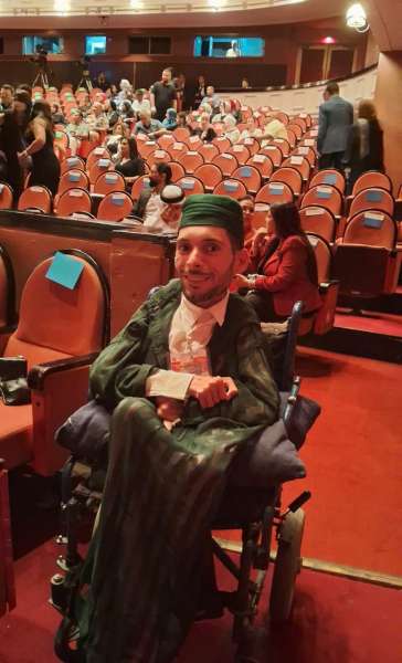أمين شويرف يتألق في ملتقى ”أولادنا”: إهداء لمصر ولمسة غيوانية أصيلة