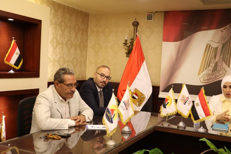 بوابة المصريين