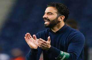 روني يعرب عن عدم ثقته في قدرة أموريم على تغيير الأوضاع في مانشستر يونايتد