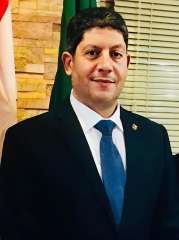 حزب ”المصريين”: الرئيس السيسي أثبت للعالم أن مصر صمام الأمان والدرع الحامي لقضايا المنطقة