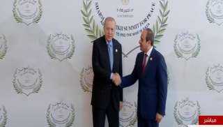 «قمة شرم الشيخ للسلام».. الرئيس السيسي يستقبل الرئيس التركي أردوغان