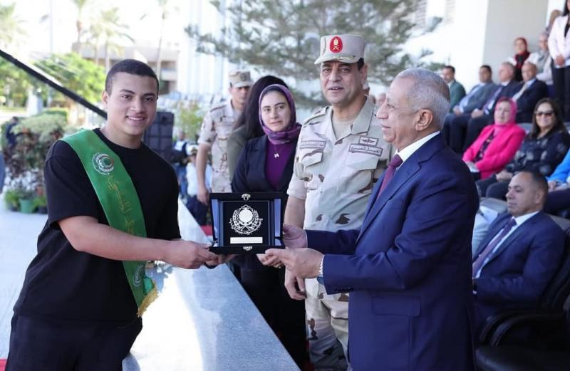 بوابة المصريين