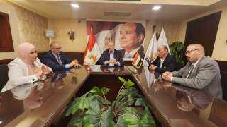 حزب ”المصريين” يعقد اجتماعًا موسعًا لوضع خطة عمل الفترة المقبلة