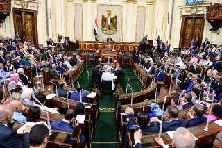 مجلس النواب يقر 50 جنيها للتصديق و20 دولارا لتأشيرة الدخول